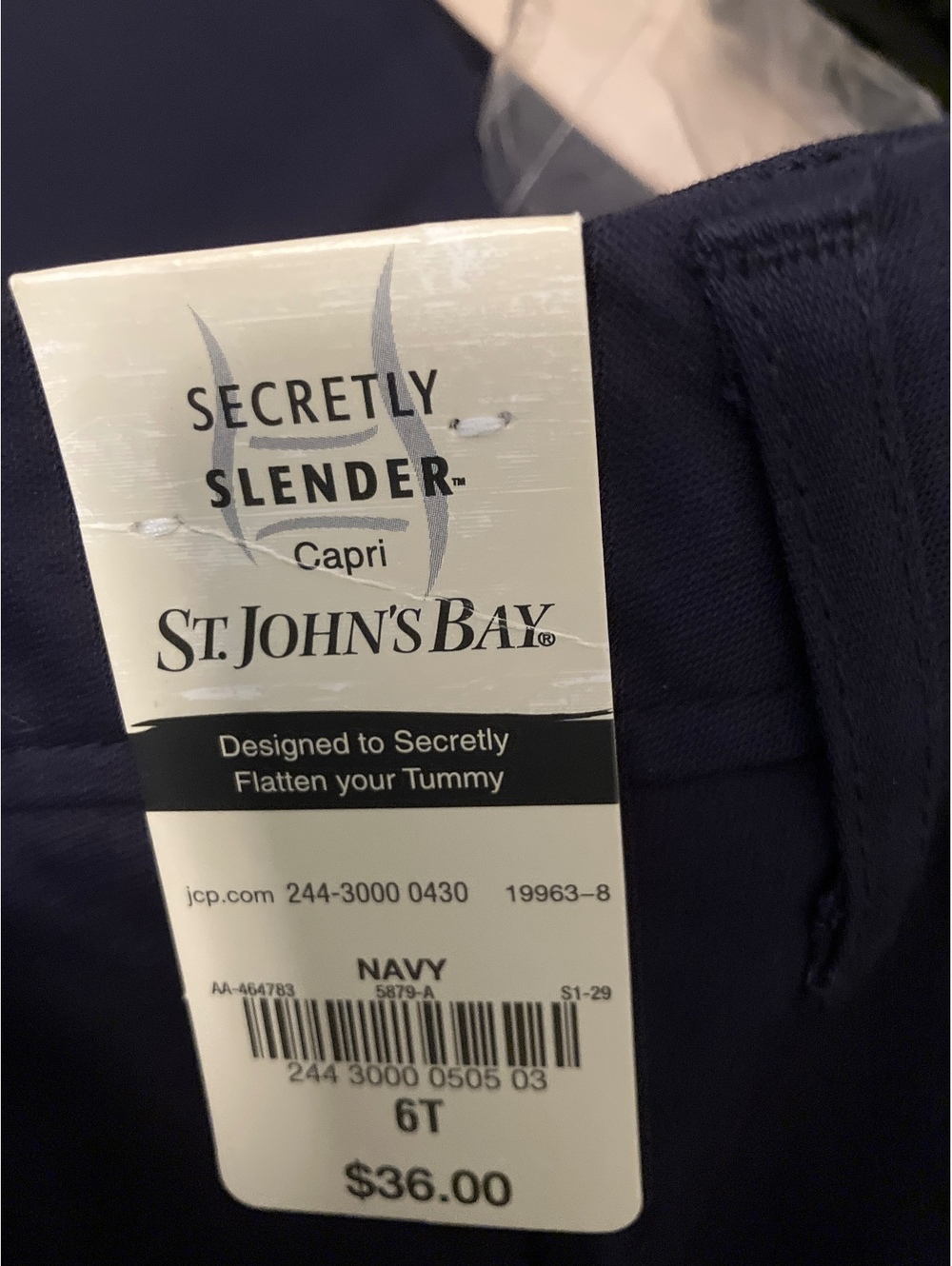 NWT St. John's Bay Secretly Slender Navy Capri Pants Size 6T - Picture 7 of 9